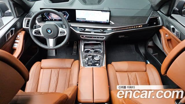 BMW X7 (G07) 4