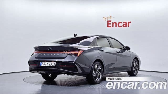 Hyundai The New Avante (CN7) 2