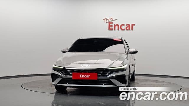 Hyundai The New Avante (CN7) 2
