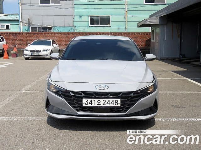 Hyundai Avante Hybrid (CN7) 2