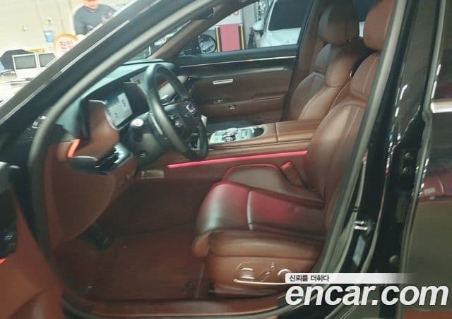 Genesis G90 (RS4) 4