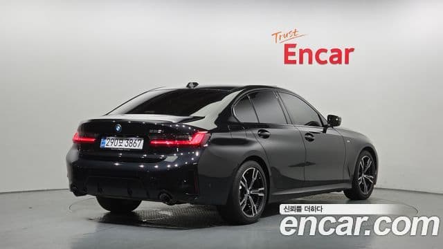 BMW 3 Series (G20) 2