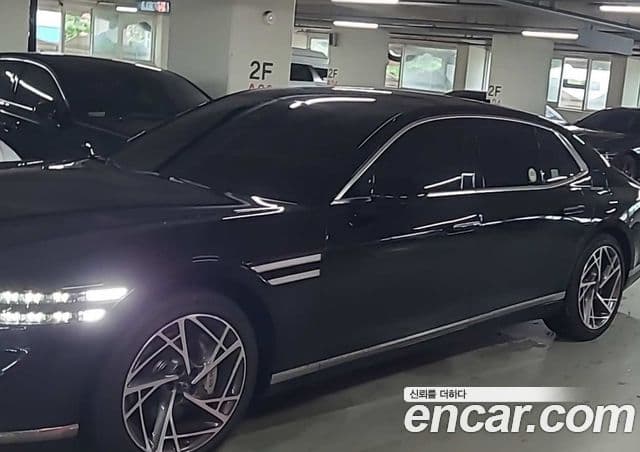 Genesis G90 (RS4) 2