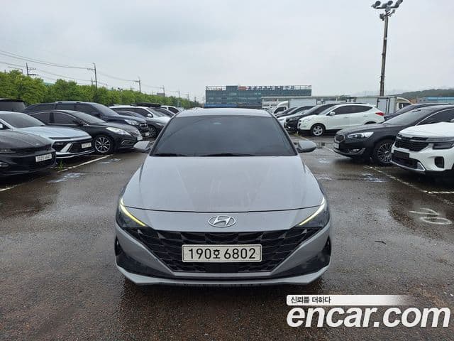 Hyundai Avante Hybrid (CN7) — 1