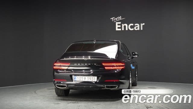 Genesis G80 (RG3) 4
