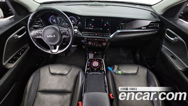 Kia Niro Plus 4
