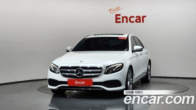 Mercedes-Benz E-Class W213 2