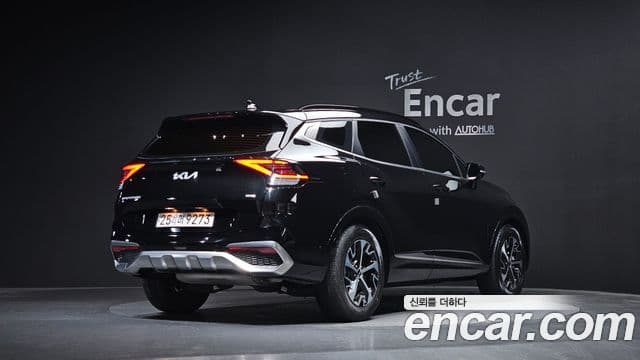 Kia Sportage 5th Gen Hybrid 2