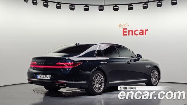 Genesis G90 2
