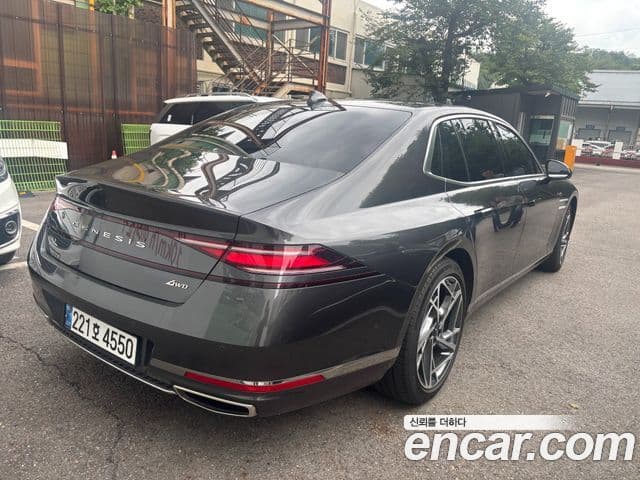 Genesis G90 (RS4) 2