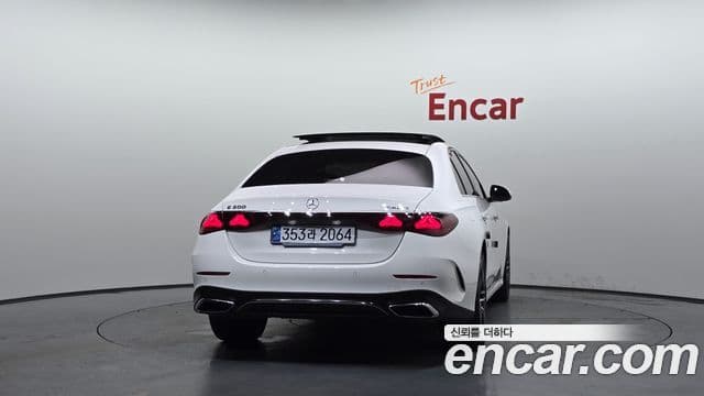 Mercedes-Benz E-Class W214 3