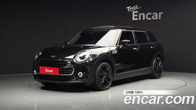 MINI Cooper Clubman 1