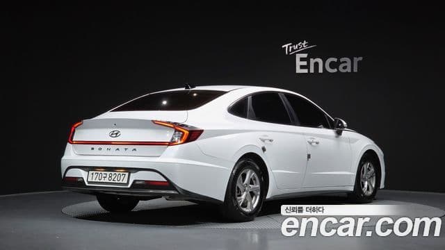 Hyundai Sonata (DN8) 2
