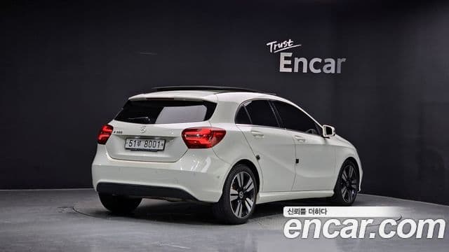 Mercedes-Benz A-Class W176 2