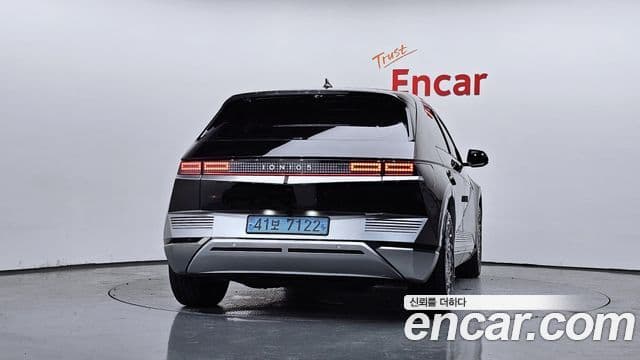 Hyundai Ioniq 5 4