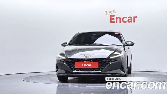 Hyundai Avante (CN7) 2