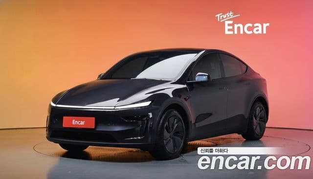 Tesla Model Y — 1