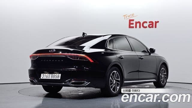 Hyundai The New Grandeur IG 2