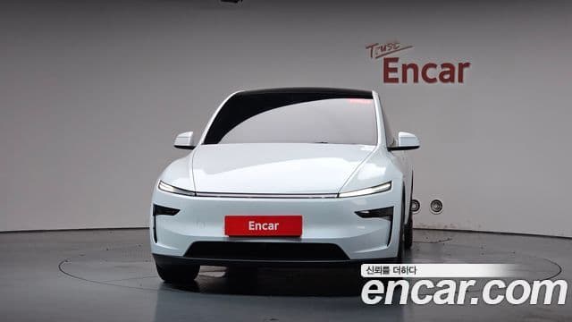 Tesla Model Y 3