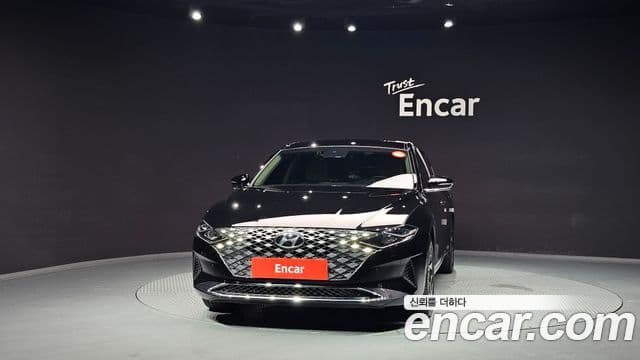 Hyundai The New Grandeur IG Hybrid 3