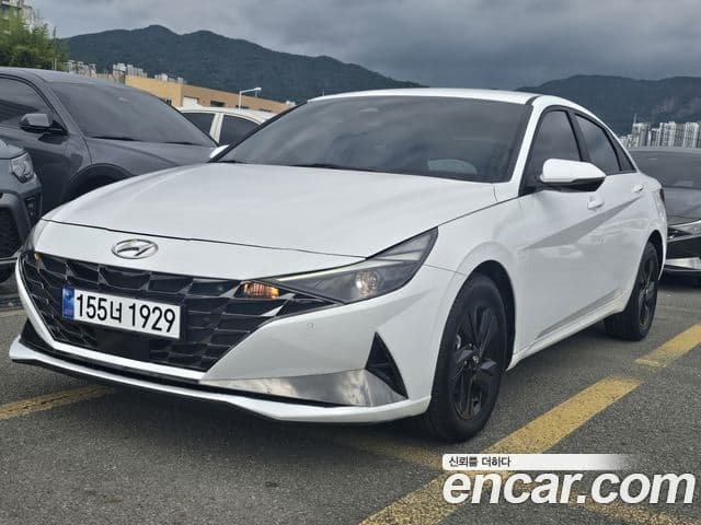Hyundai Avante (CN7) 2