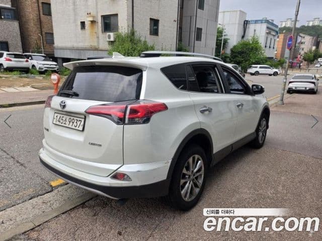 Toyota RAV4 4