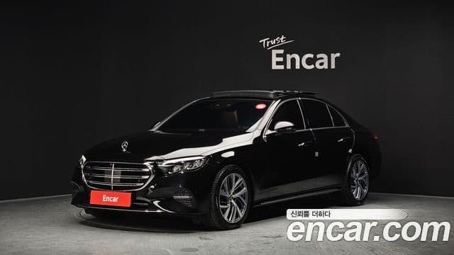 Mercedes-Benz E-Class W214