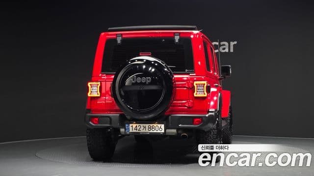Jeep Wrangler (JL) 3