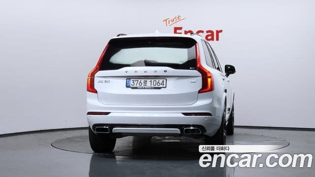 Volvo XC90 2nd Gen 4