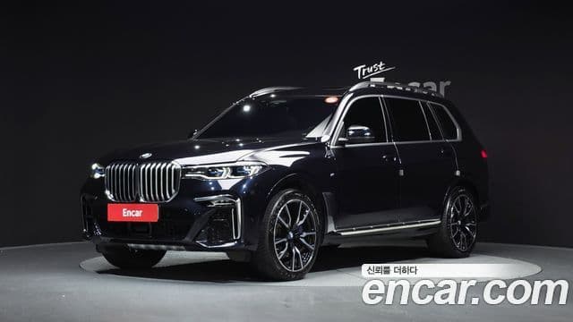 BMW X7 (G07) — 1