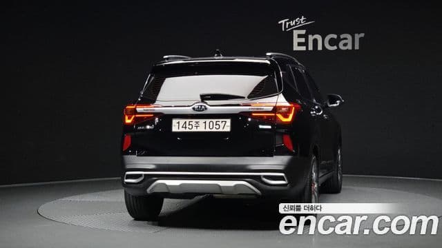 Kia Seltos 4