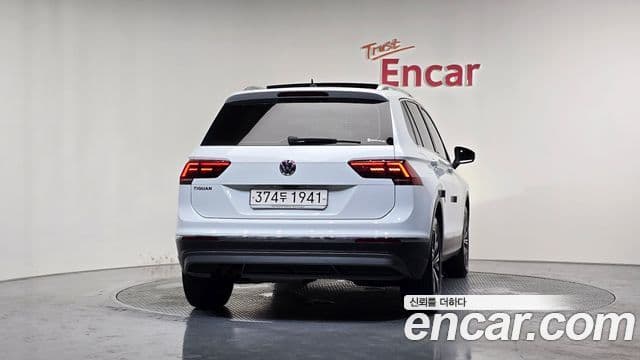 Volkswagen Tiguan 2nd Gen 4