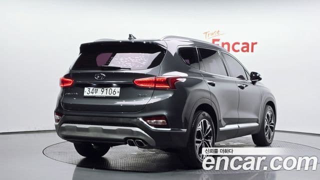 Hyundai Santa Fe TM 2