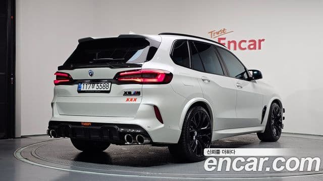 BMW X5M (G05) 2