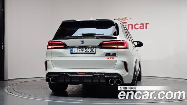BMW X5M (G05) 4