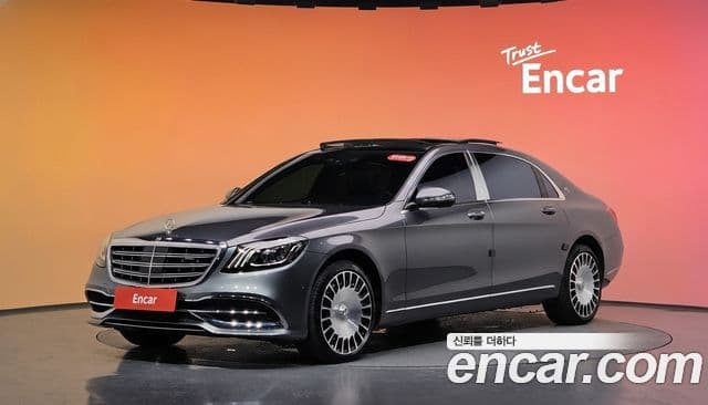 Mercedes-Benz S-Class W222