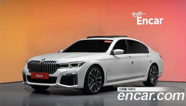 BMW 7 Series (G11)