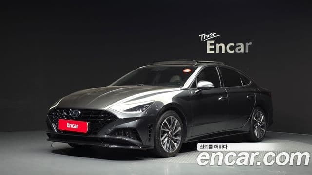 Hyundai Sonata (DN8)