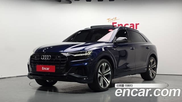 Audi Q8 (4M)