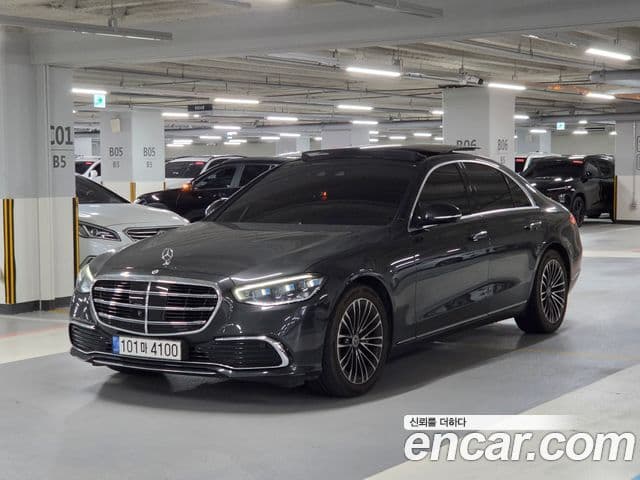 Mercedes-Benz S-Class W223