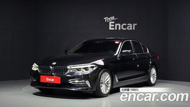 BMW 5 Series (G30)
