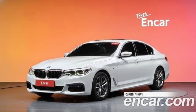 BMW 5 Series (G30)