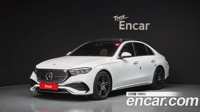 Mercedes-Benz E-Class W214