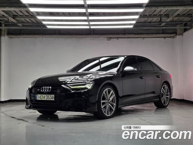 Audi S6 (C8)